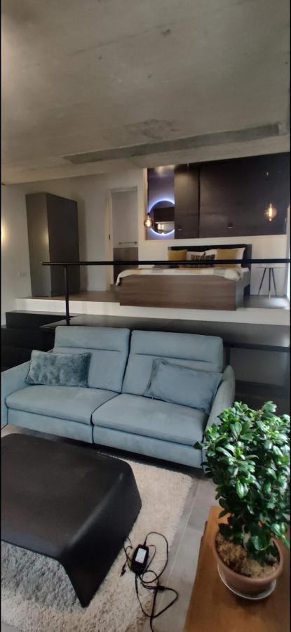 No 60, 3Rd Floor, Centrally Located, Fully Equipped Studio Apt Флориана Экстерьер фото